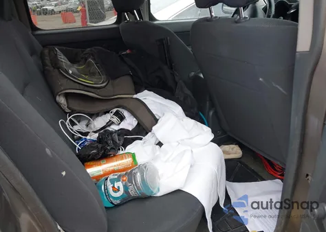 2004 Nissan Frontier Xe-V6 from USA, damaged, VIN 1N6ED27T64C435757